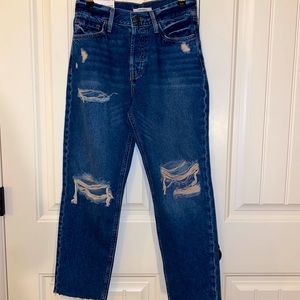 FOREVER 21 The Larchmont Destroyed Straight Leg jean size 26
